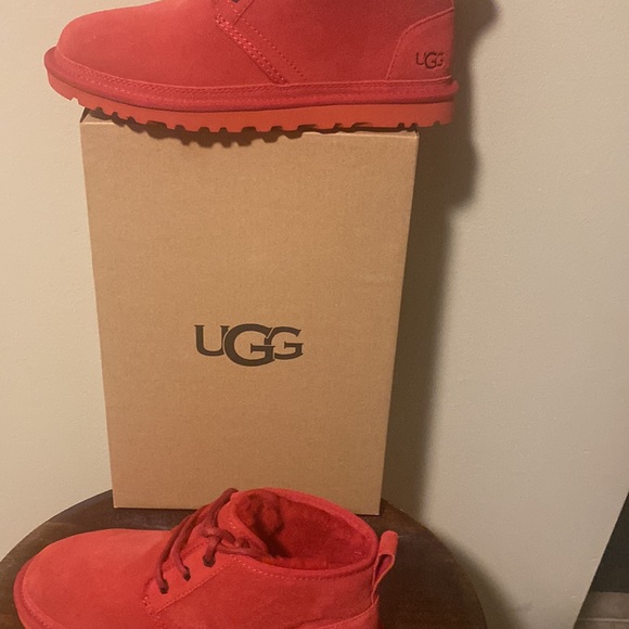 COPY - Ugg’s - Picture 4 of 7